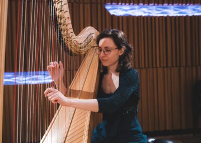 Hana Hrachovinová_HARFA & JAZYKY_DSC_7173